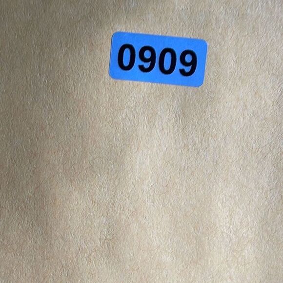 Vintage Liz Claiborne clip beaded faux pearl earrings - Picture 10 of 10